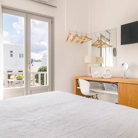 Brand New Cozy With Balcony At The Center Of