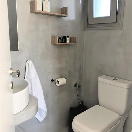 Brand New Cozy With Balcony At The Center Of Apartament *