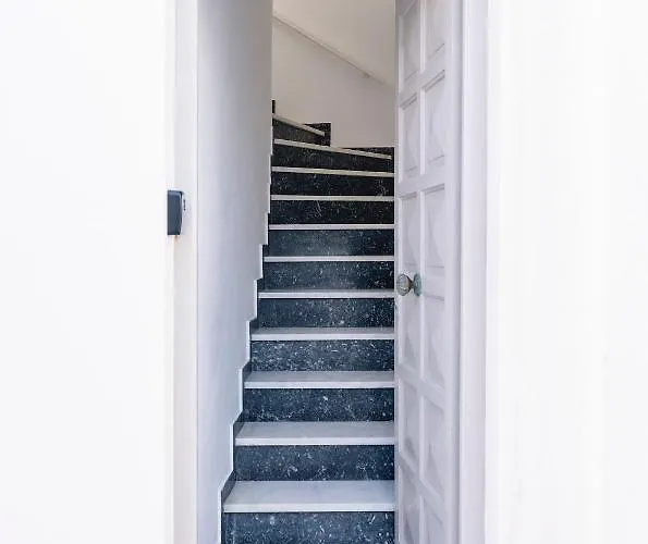 Brand New Cozy With Balcony At The Center Of شقة ناوسا